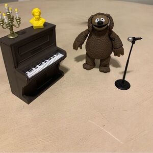 Muppet Rowlf Dog Action Figure With Piano,Candelabra , Microphone and Bust EUC